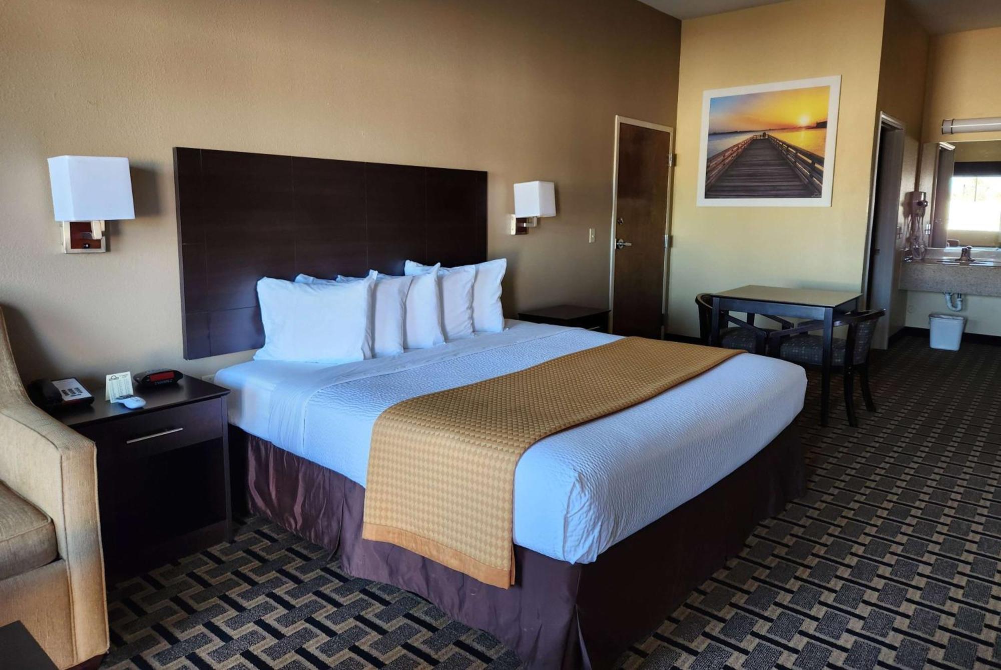 Days Inn By Wyndham Baytown East Екстериор снимка